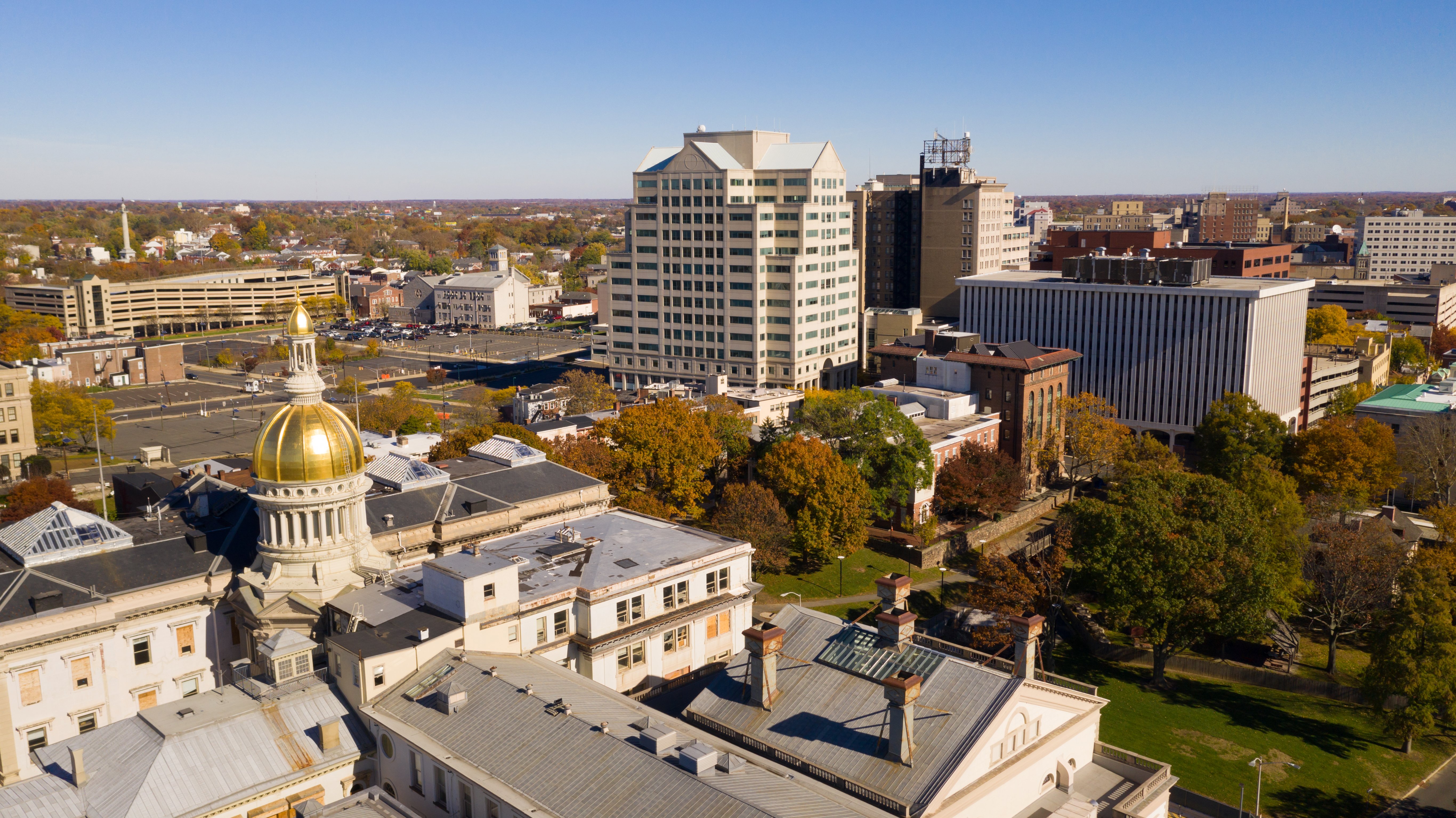 urban-downtown-city-skyline-trenton-new-jersey-state-capital